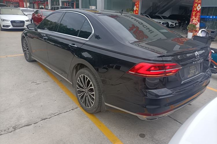 Used Volkswagen Phideon 2021 380TSI Luxury Edition Rear Left 45 Deg