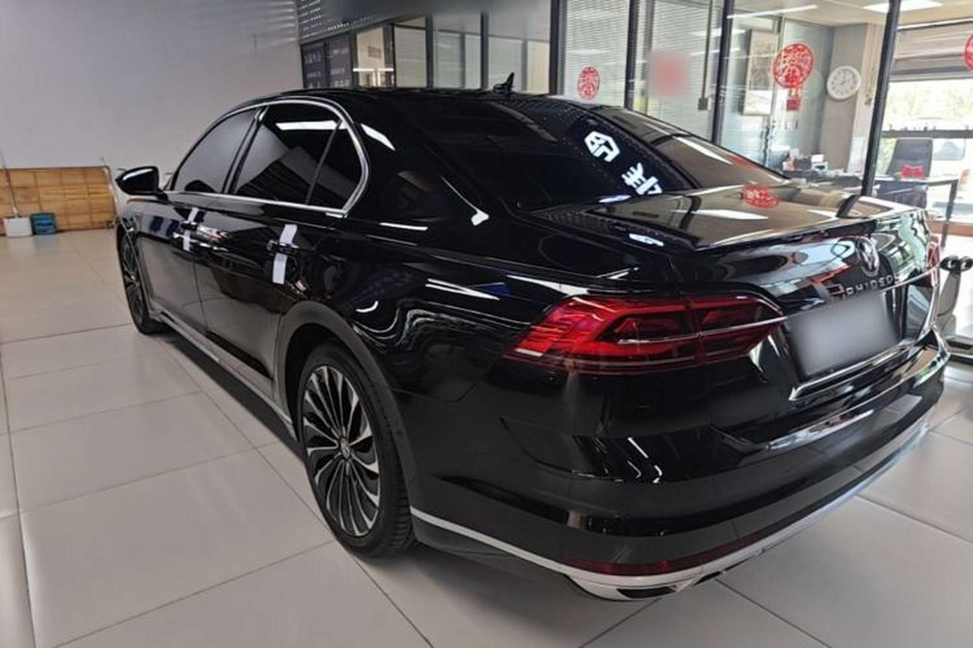 Used Volkswagen Phideon 2021 380TSI Prestige Edition Rear Left 45 Deg