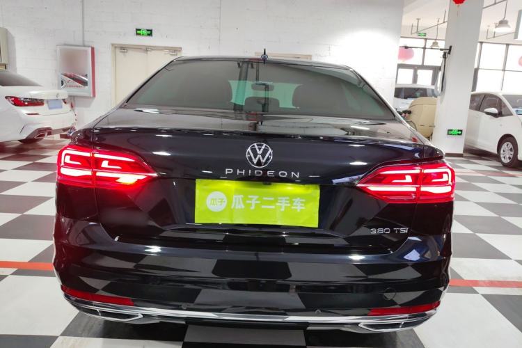 Used Volkswagen Phideon 2021 380TSI Luxury Edition Rear