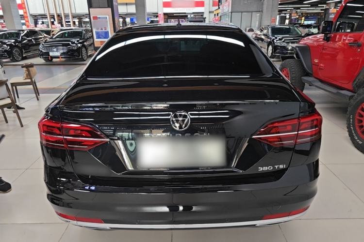 Used Volkswagen Phideon 2021 380TSI Luxury Edition Rear