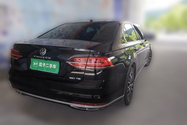 Used Volkswagen Phideon 2021 380TSI Luxury Edition Rear Right 45 Deg