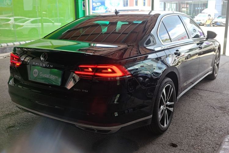 Used Volkswagen Phideon 2021 380TSI Luxury Edition Rear Right 45 Deg