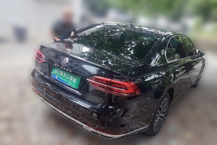 Used Volkswagen Phideon 2021 380TSI Luxury Edition Rear Right 45 Deg