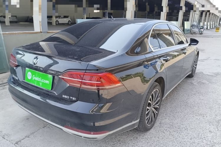 Used Volkswagen Phideon 2021 380TSI Luxury Edition Rear Right 45 Deg