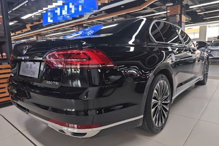 Used Volkswagen Phideon 2021 380TSI Prestige Edition Rear Right 45 Deg