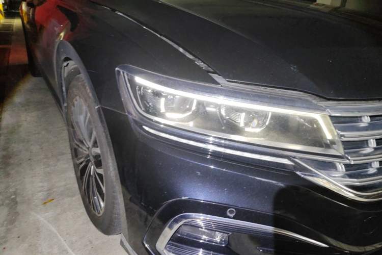 Used Volkswagen Phideon 2021 380TSI Luxury Edition Right Front Headlight