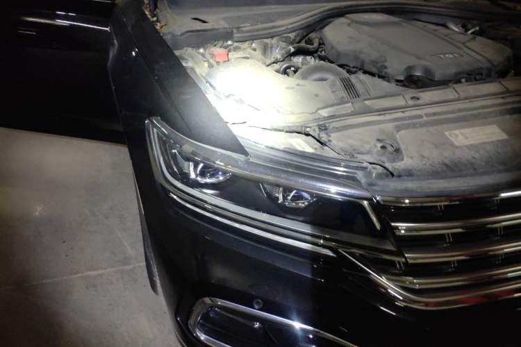 Used Volkswagen Phideon 2021 380TSI Luxury Edition Right Front Headlight
