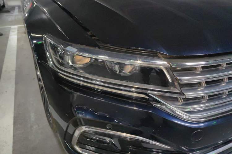 Used Volkswagen Phideon 2021 380TSI Prestige Edition Right Front Headlight