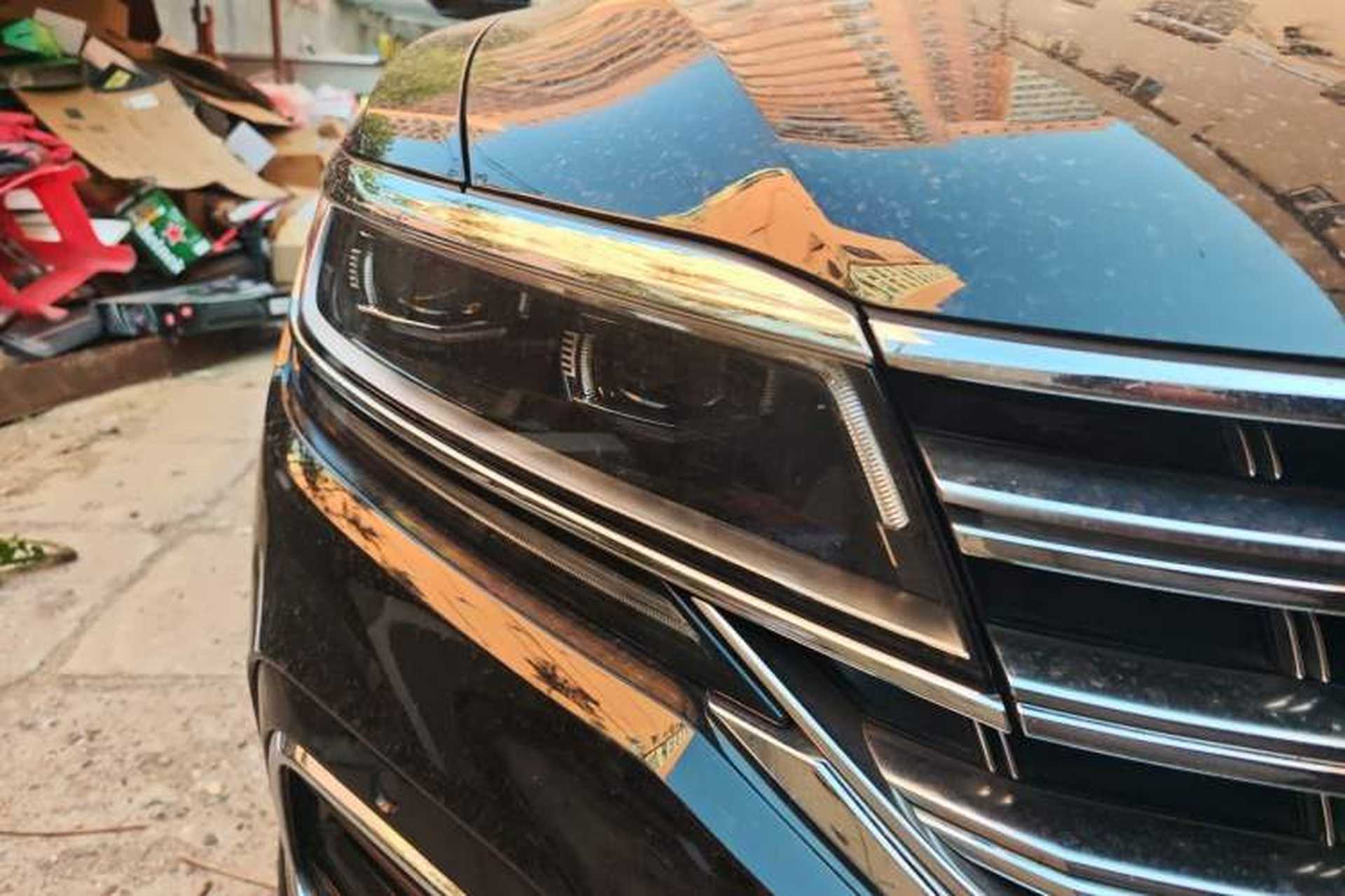 Used Volkswagen Phideon 2021 380TSI Luxury Edition Right Front Headlight