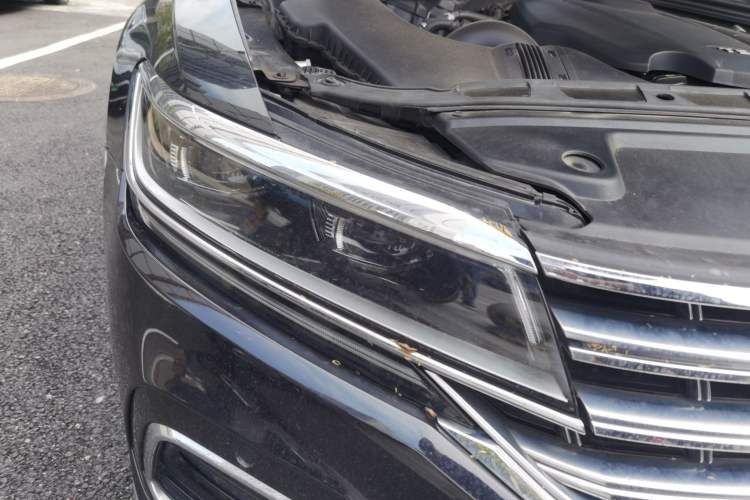 Used Volkswagen Phideon 2021 380TSI Luxury Edition Right Front Headlight