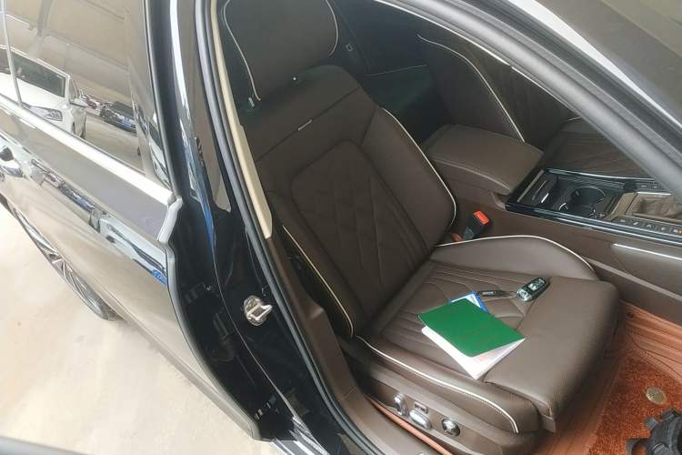 Used Volkswagen Phideon 2021 380TSI Flagship Edition Right Front Seat