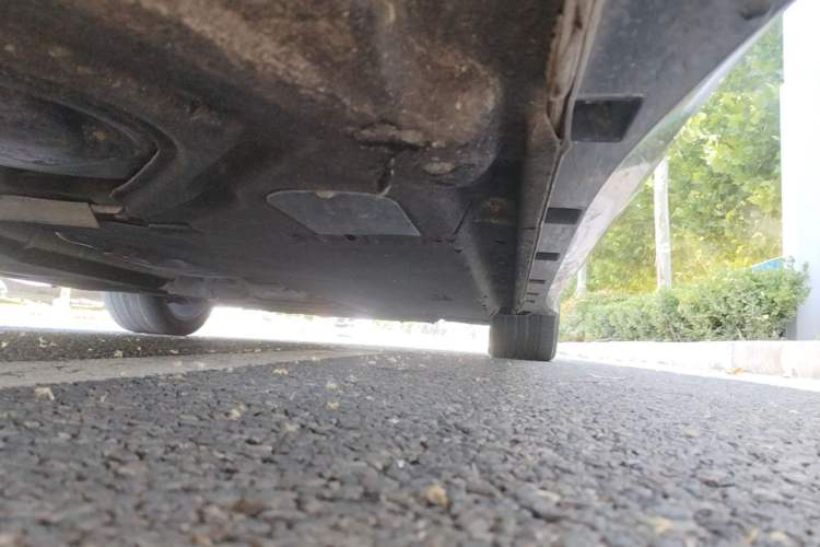 Used Volkswagen Phideon 2021 380TSI Prestige Edition Right Side Sill