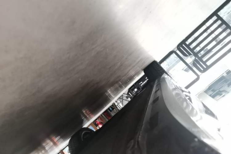 Used Volkswagen Phideon 2021 380TSI Luxury Edition Right Side Sill