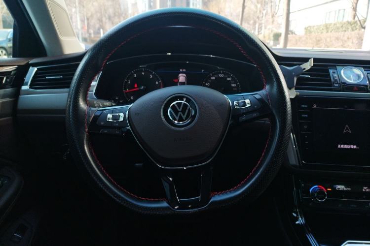 Used Volkswagen Phideon 2021 380TSI Luxury Edition Steering Wheel