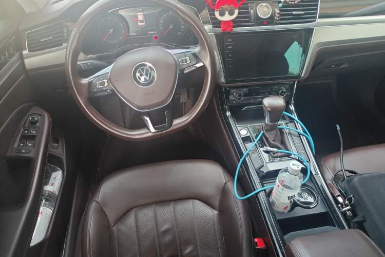 Used Volkswagen Phideon 2021 380TSI Luxury Edition Steering Wheel