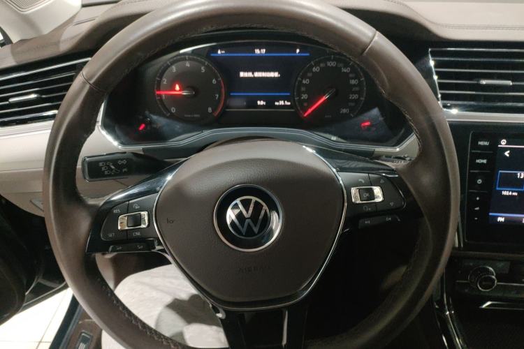 Used Volkswagen Phideon 2021 380TSI Luxury Edition Steering Wheel