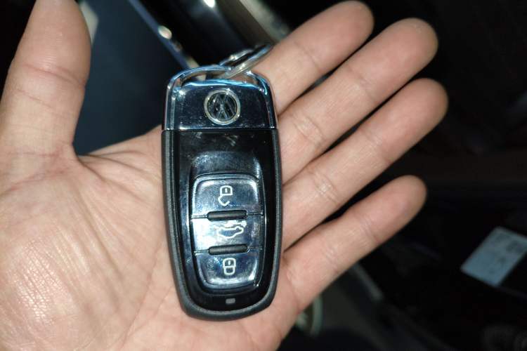 Used Volkswagen Phideon 2021 380TSI Luxury Edition Vehicle Key