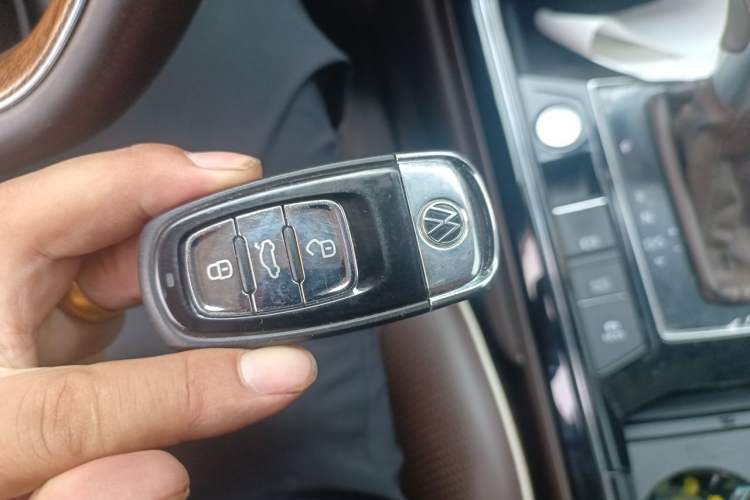 Used Volkswagen Phideon 2021 380TSI Prestige Edition Vehicle Key