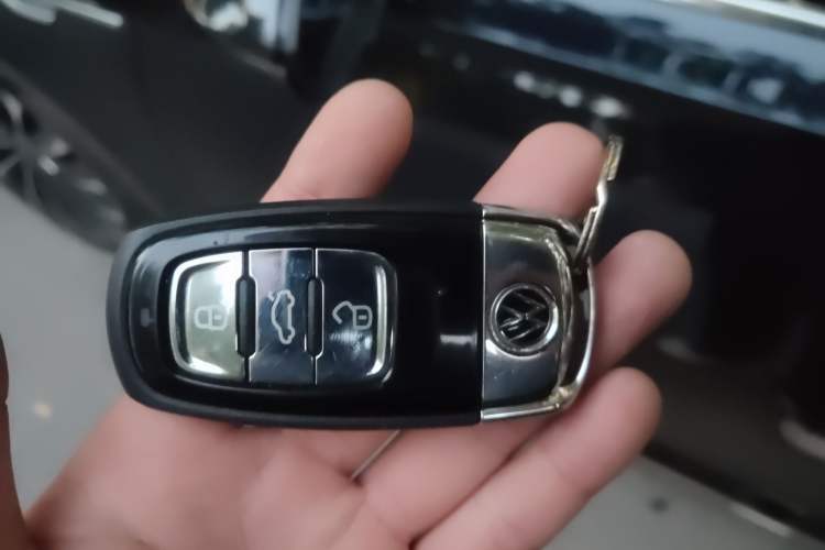 Used Volkswagen Phideon 2021 380TSI Prestige Edition Vehicle Key