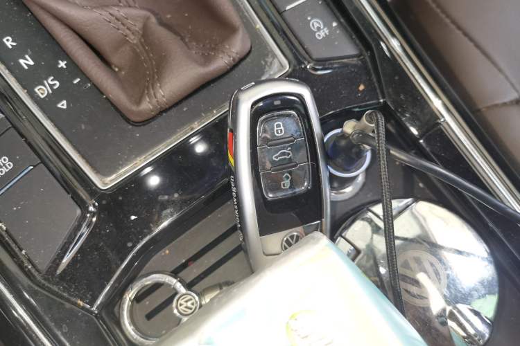 Used Volkswagen Phideon 2021 380TSI Luxury Edition Vehicle Key