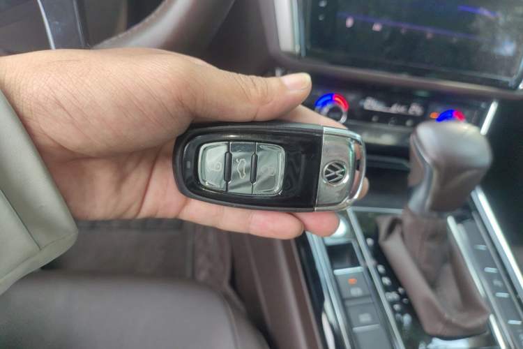 Used Volkswagen Phideon 2021 380TSI Luxury Edition Vehicle Key