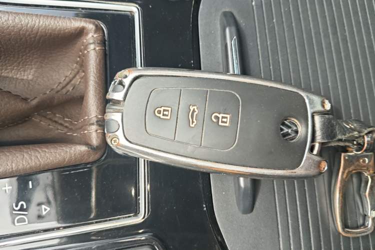 Used Volkswagen Phideon 2021 380TSI Luxury Edition Vehicle Key