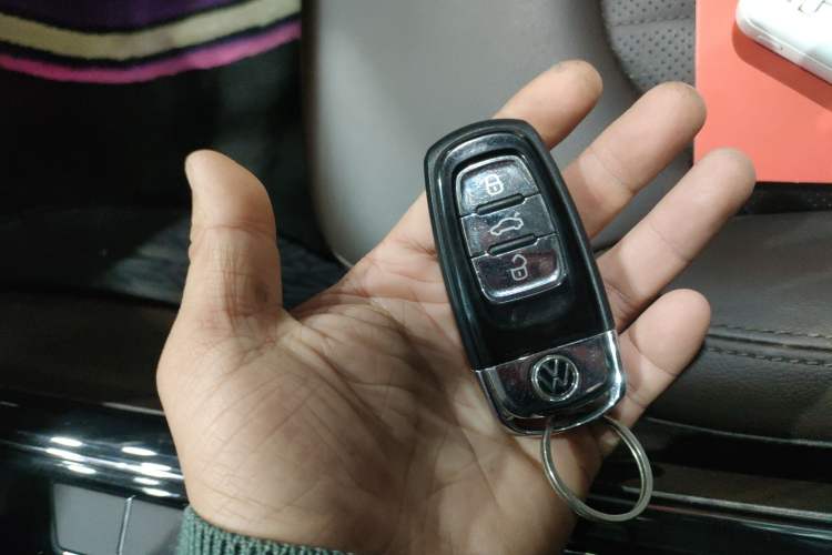 Used Volkswagen Phideon 2021 380TSI Luxury Edition Vehicle Key
