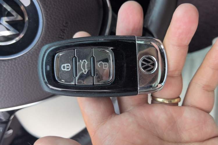 Used Volkswagen Phideon 2021 380TSI Luxury Edition Vehicle Key