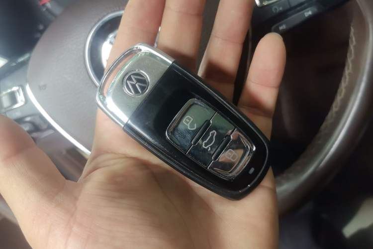 Used Volkswagen Phideon 2021 380TSI Luxury Edition Vehicle Key