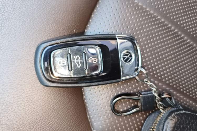 Used Volkswagen Phideon 2021 380TSI Luxury Edition Vehicle Key