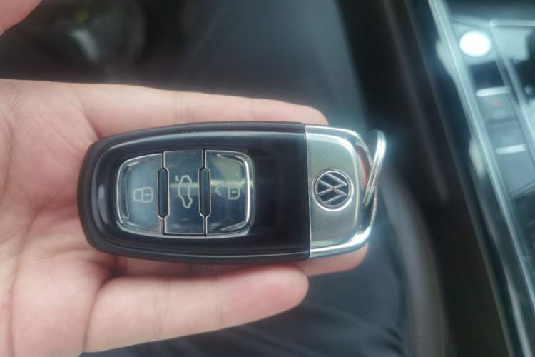 Used Volkswagen Phideon 2021 380TSI Luxury Edition Vehicle Key