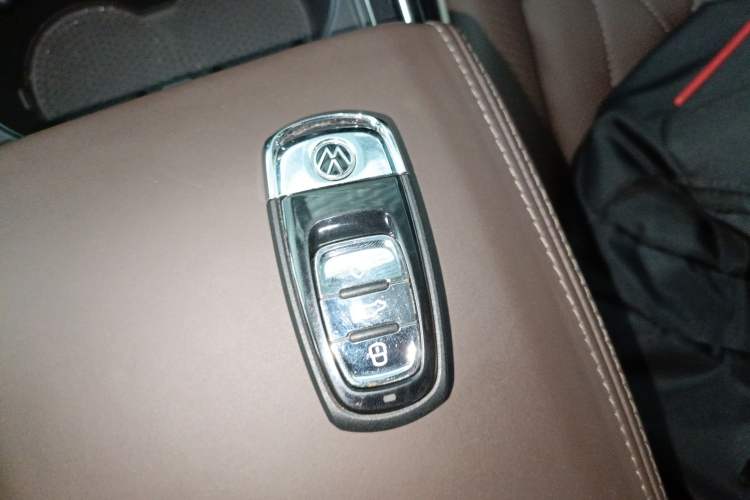 Used Volkswagen Phideon 2021 380TSI Prestige Edition Vehicle Key