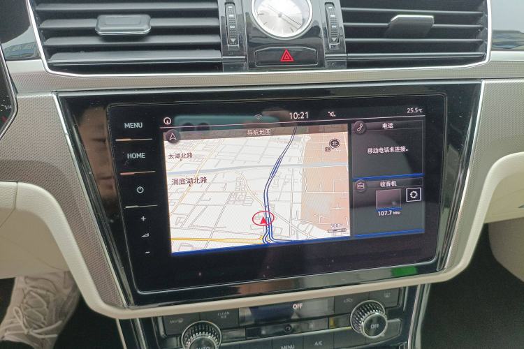 Used Volkswagen Phideon 2021 380TSI Luxury Edition Audio And AC Panel