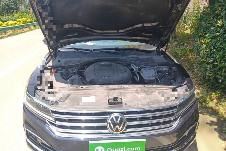 Used Volkswagen Phideon 2021 380TSI Luxury Edition Engine Bay