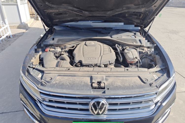 Used Volkswagen Phideon 2021 380TSI Luxury Edition Engine Bay