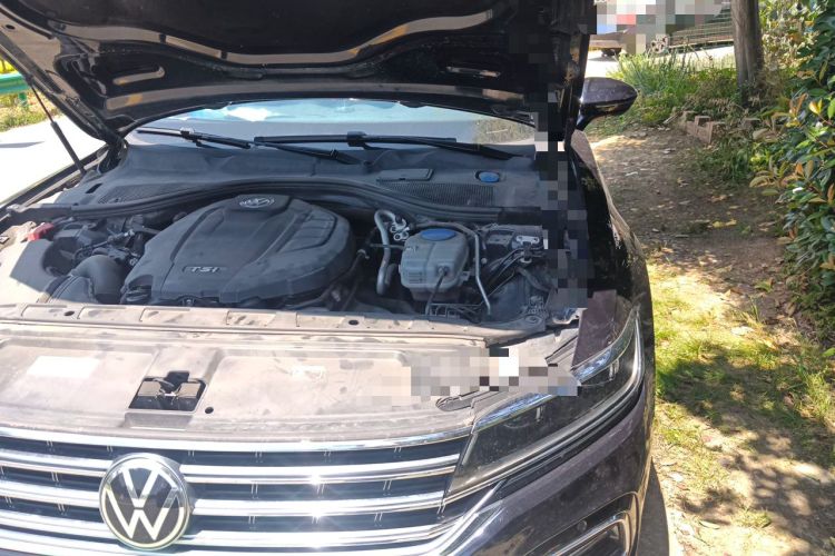 Used Volkswagen Phideon 2021 380TSI Luxury Edition Engine Bay Left