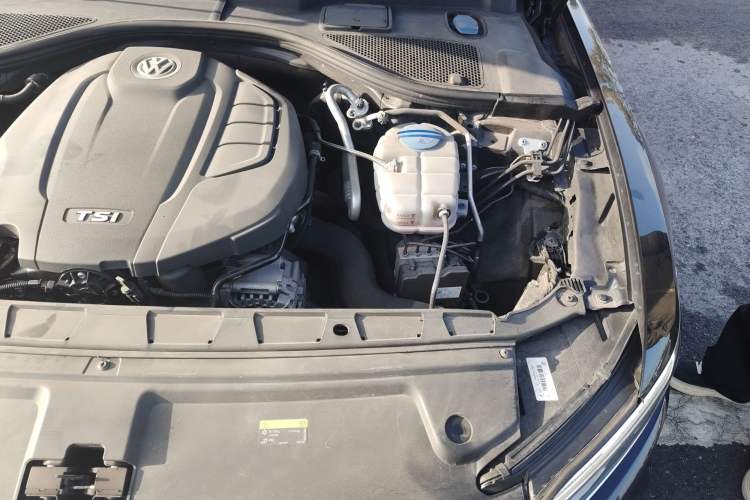 Used Volkswagen Phideon 2021 380TSI Prestige Edition Engine Bay Left