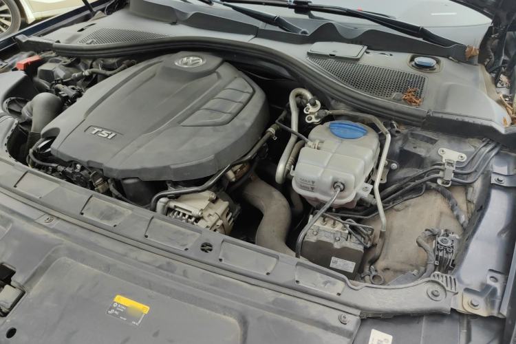 Used Volkswagen Phideon 2021 380TSI Luxury Edition Engine Bay Left