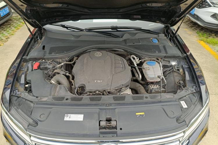 Used Volkswagen Phideon 2021 380TSI Luxury Edition Engine Bay