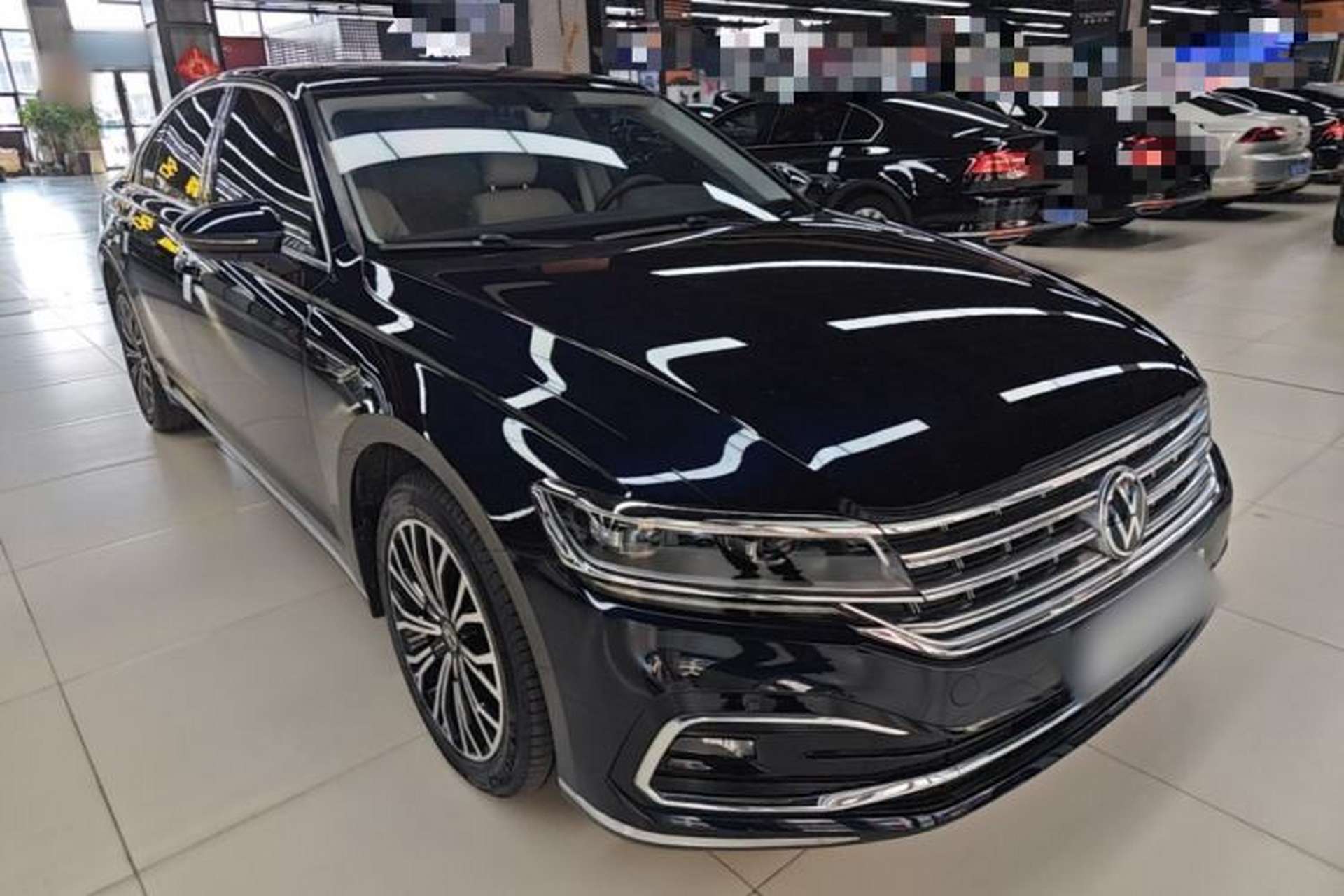 Used Volkswagen Phideon 2021 380TSI Luxury Edition Exterior 1