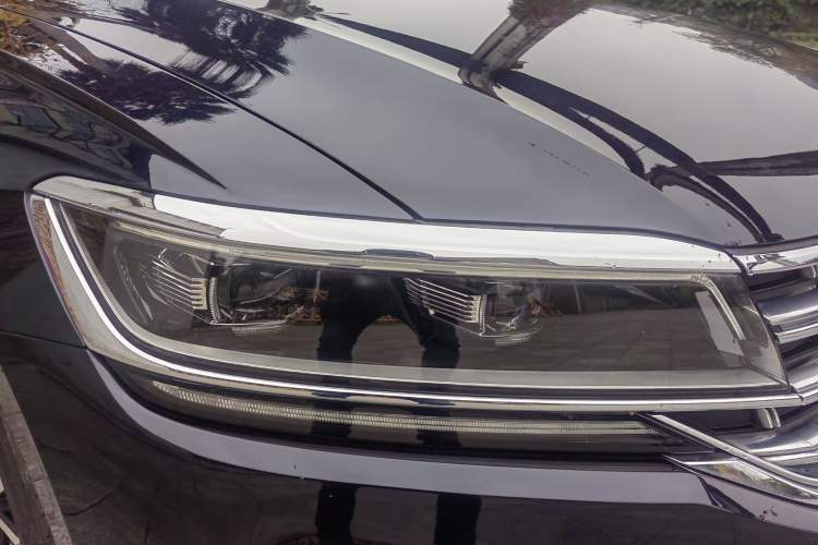 Used Volkswagen Phideon 2021 380TSI Luxury Edition Exterior 10