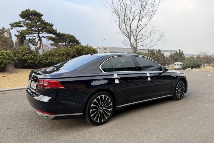 Used Volkswagen Phideon 2021 380TSI Prestige Edition Exterior 3