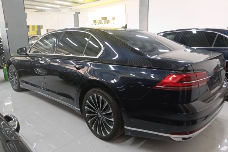 Used Volkswagen Phideon 2021 380TSI Prestige Edition Exterior 3