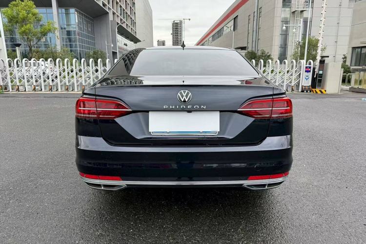 Used Volkswagen Phideon 2021 380TSI Luxury Edition Exterior 4