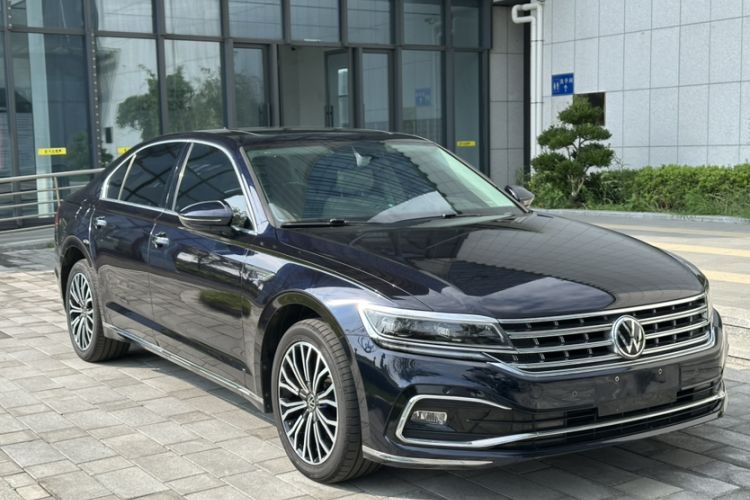 Used Volkswagen Phideon 2021 380TSI Luxury Edition Exterior 4