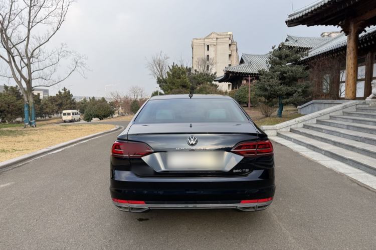 Used Volkswagen Phideon 2021 380TSI Prestige Edition Exterior 4