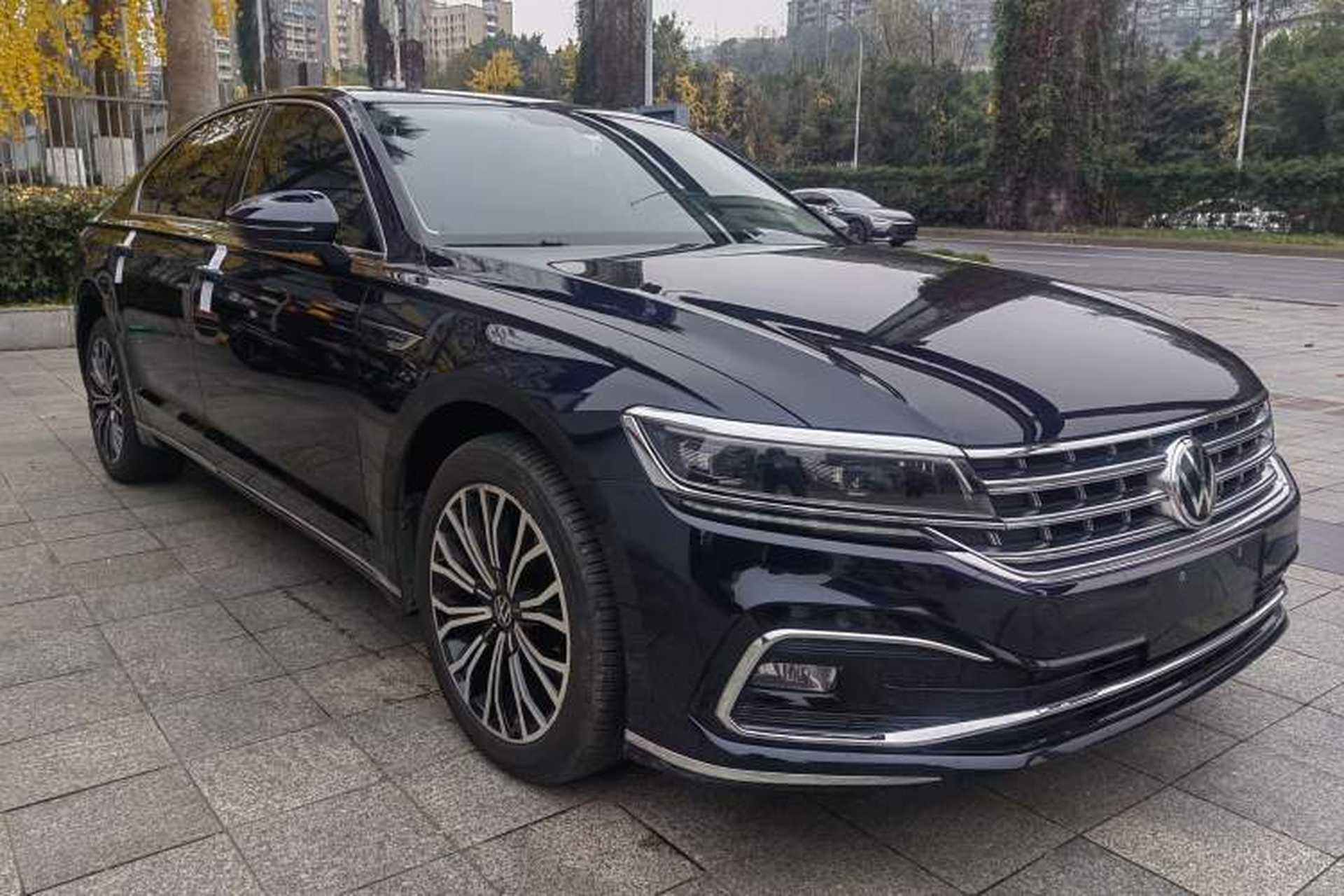 Used Volkswagen Phideon 2021 380TSI Luxury Edition Exterior 5