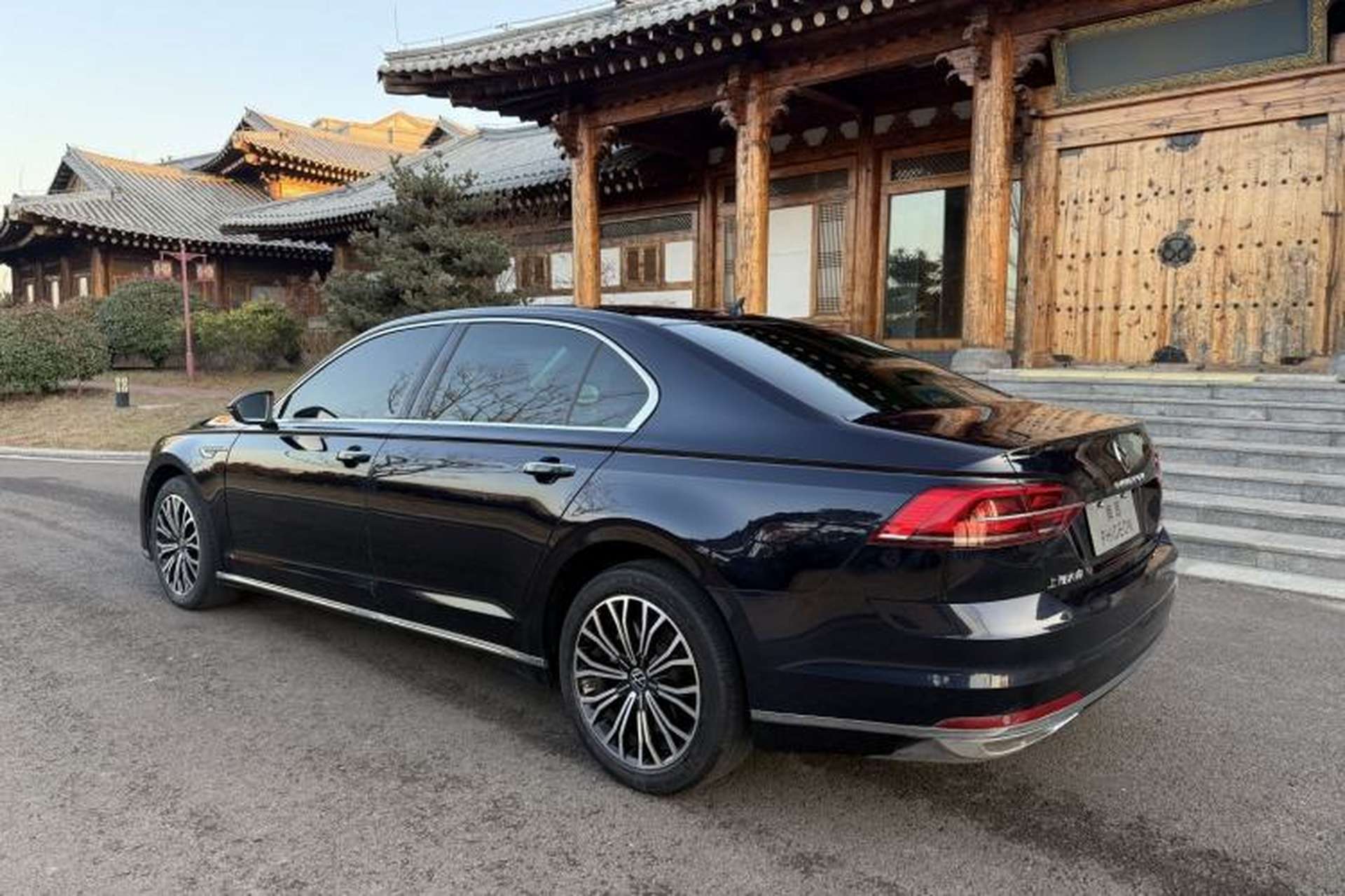 Used Volkswagen Phideon 2021 380TSI Luxury Edition Exterior 5