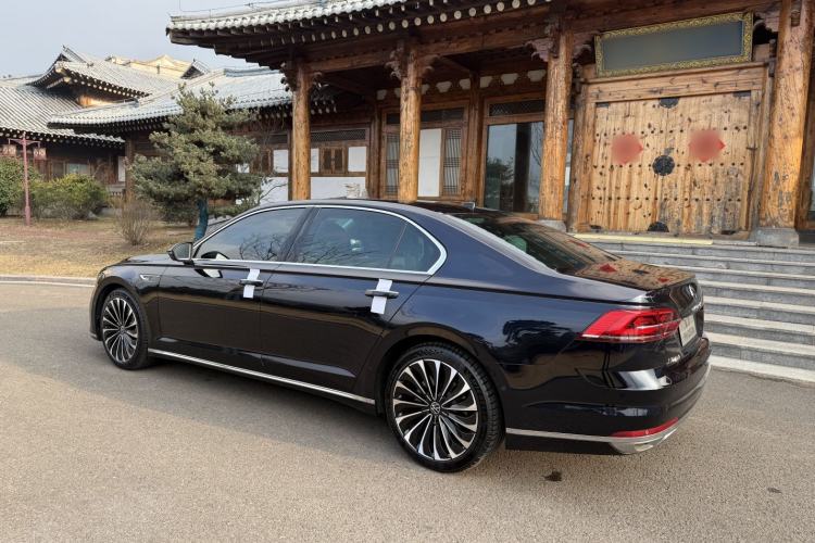 Used Volkswagen Phideon 2021 380TSI Prestige Edition Exterior 5