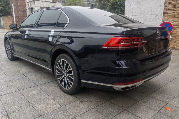 Used Volkswagen Phideon 2021 380TSI Luxury Edition Exterior 6